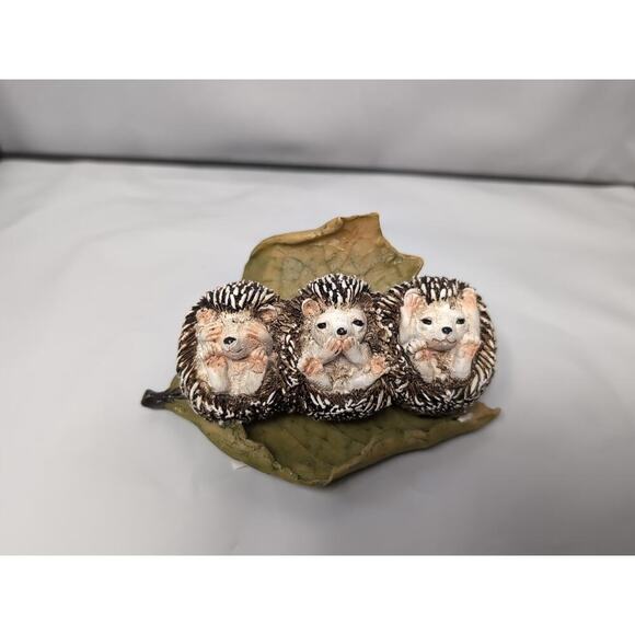 Top Collection Miniature Fairy Garden Terrarium 3 No Evil Baby Hedgehogs... - Picture 2 of 4